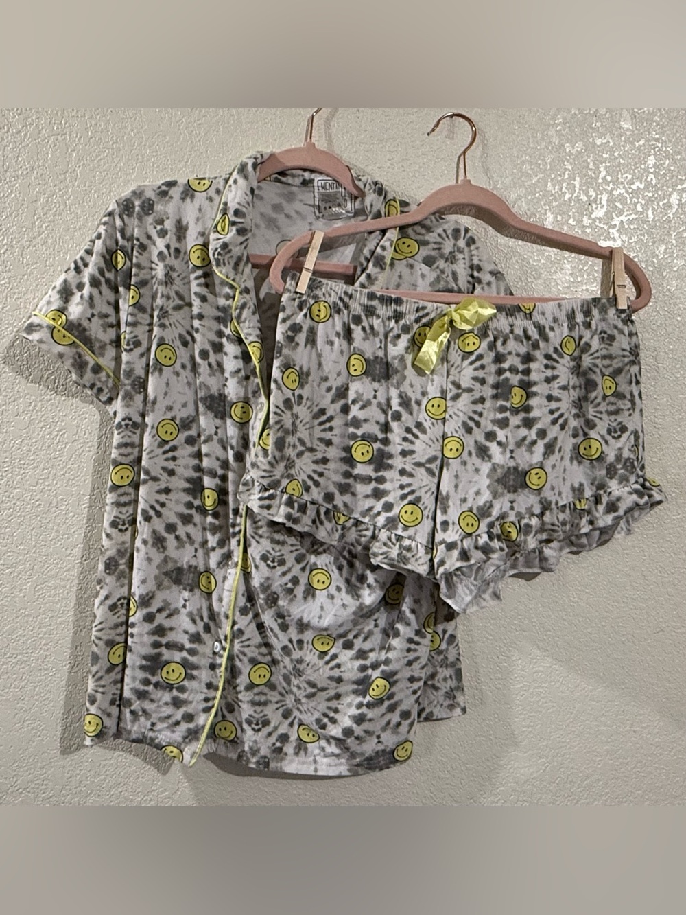 Cozy Short-Sleeve Button-Down Pajama Top in Gray Tie-Dye with Yellow Smileys